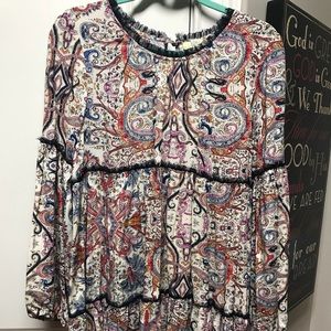 Floral dress with lace/ruffle detailing